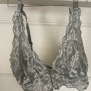 intimo lace bralette size m